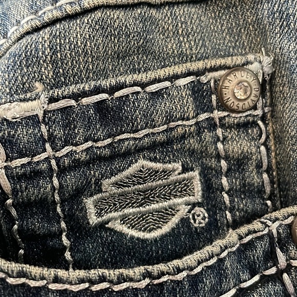 Harley Davidson size 4P curvy bootcut embellished wing mid rise jeans - Picture 4 of 14